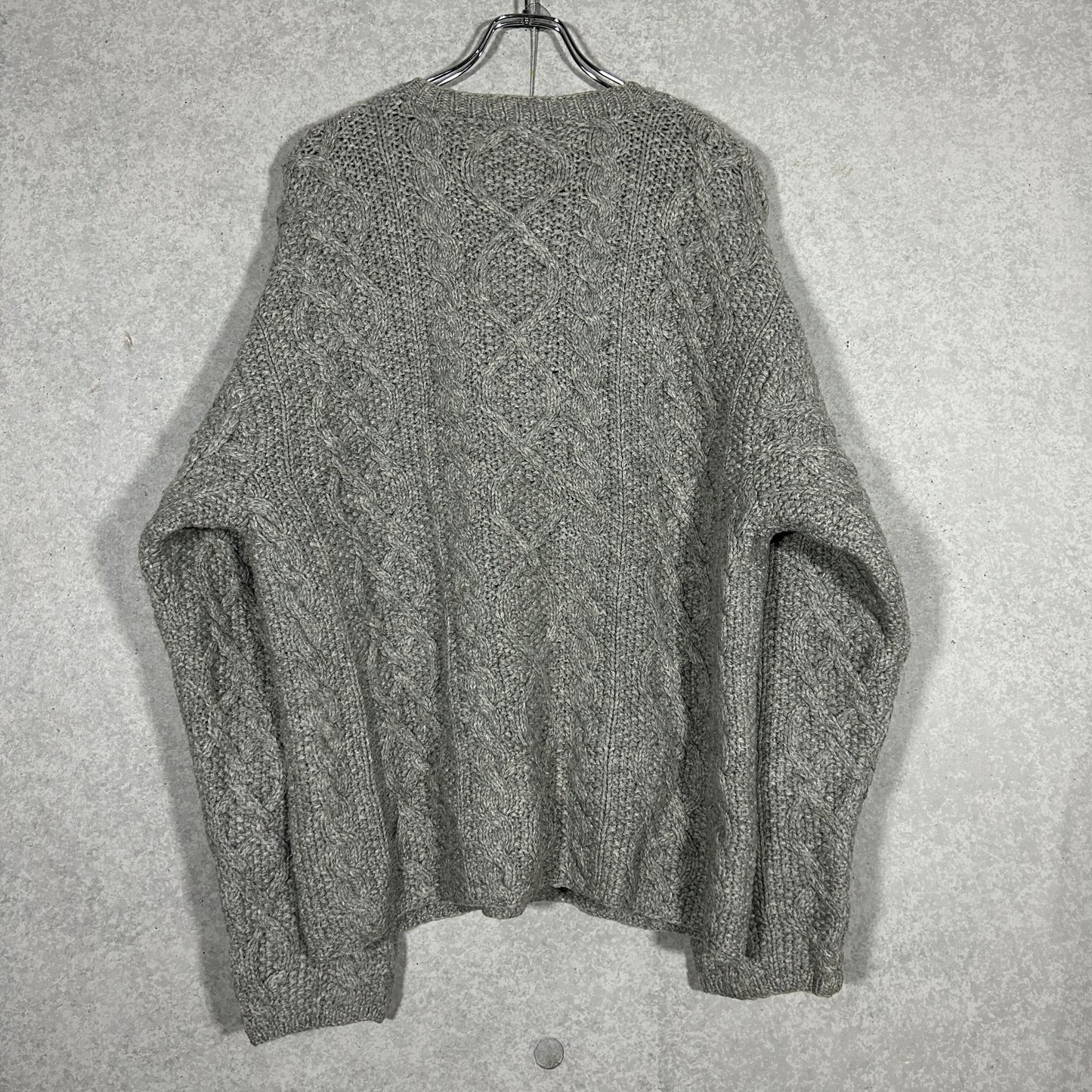 "J CREW" hand made glay low gauge wool knit