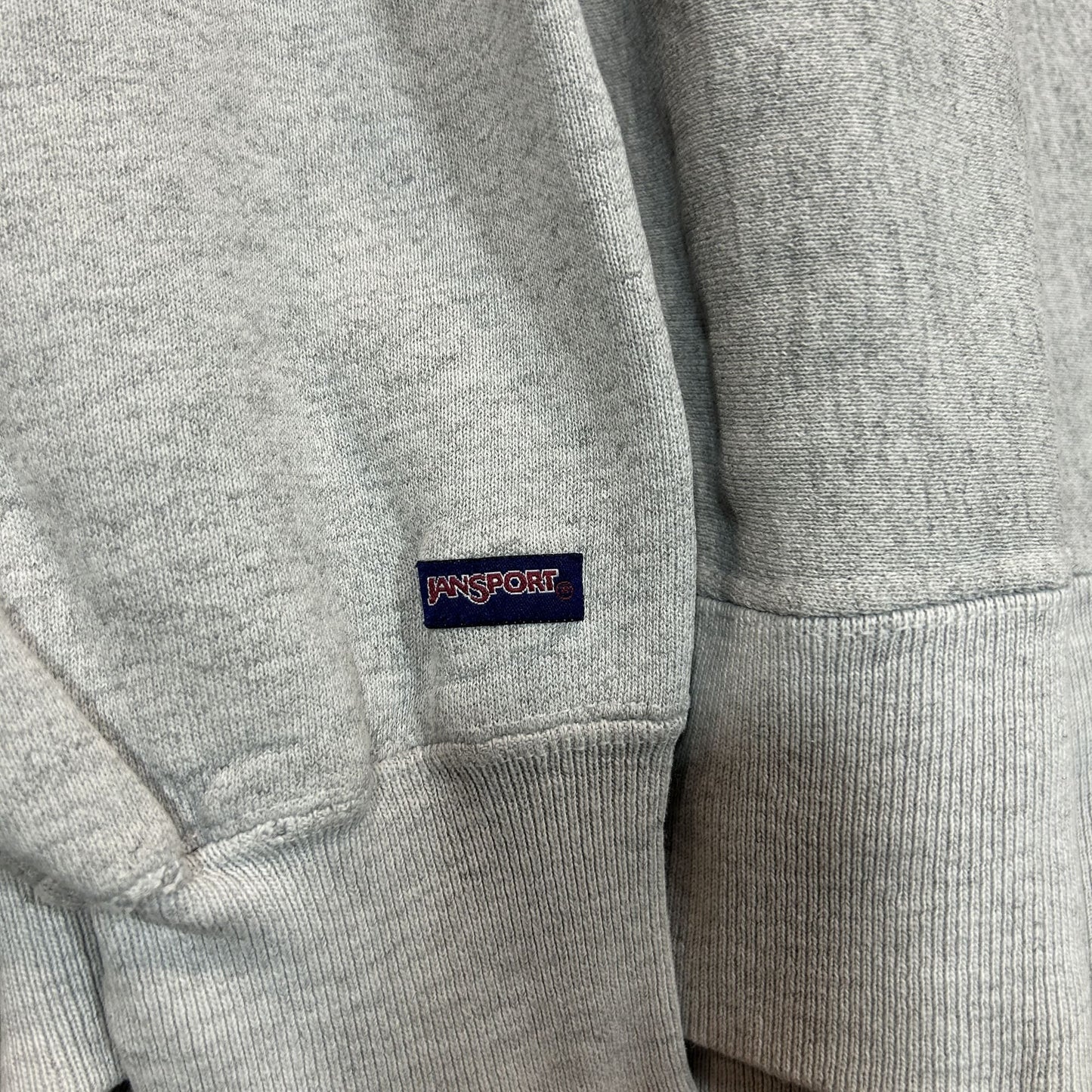 "JAN SPORT" gray sweat